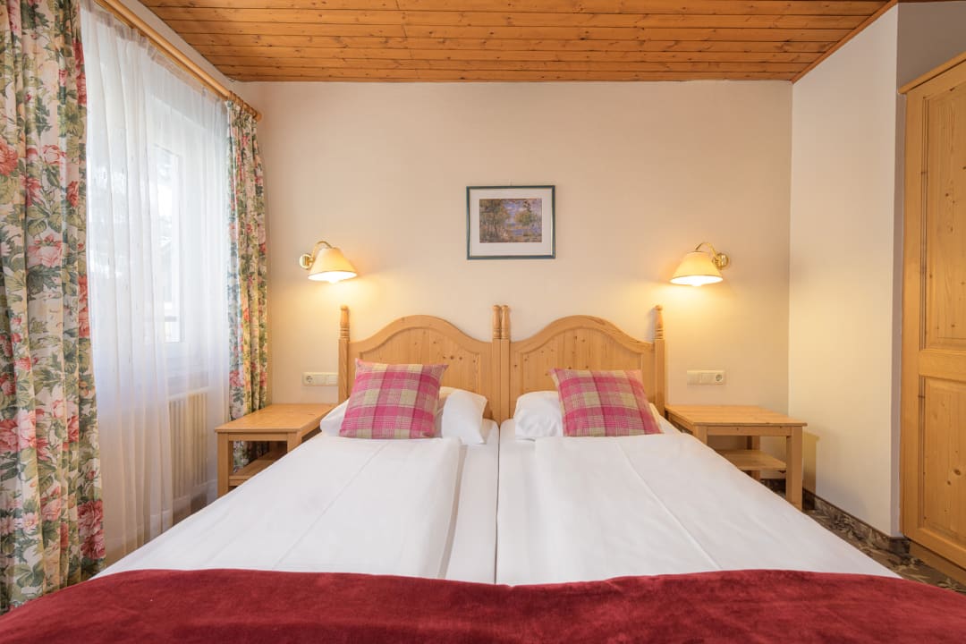 Zimmer Appartementhaus Aurora