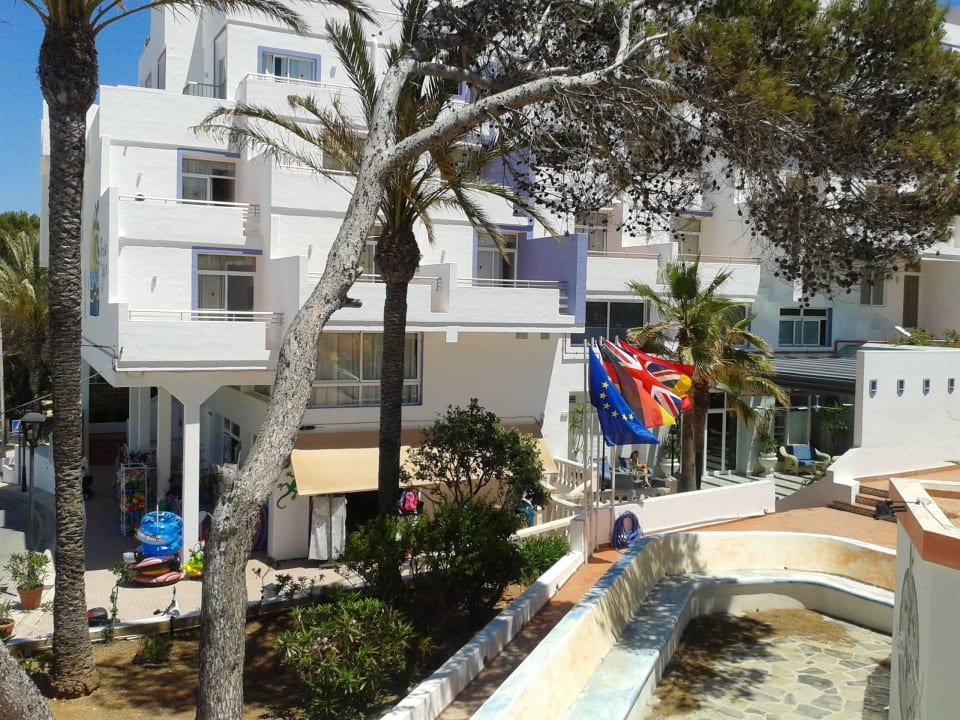 Aussichtsplattform im braunen Block Barceló Portinatx - Adults only