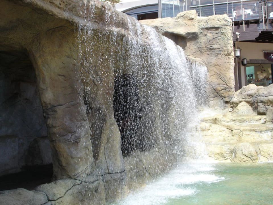 Wasserfall vom Pool Lopesan Costa Meloneras, Resort & Spa