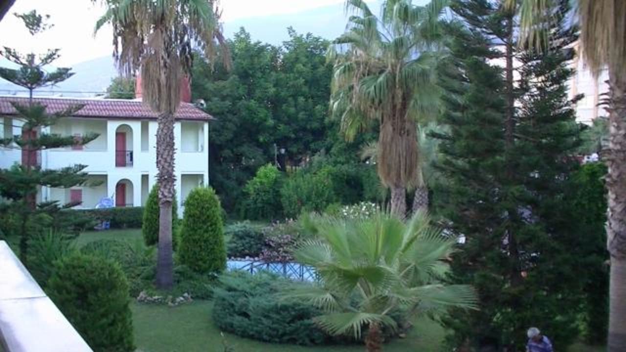 Gartenanlage Eingangsbereich Alaaddin Beach - Adults only