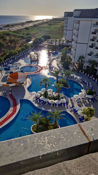 Pool Calido Maris Hotel