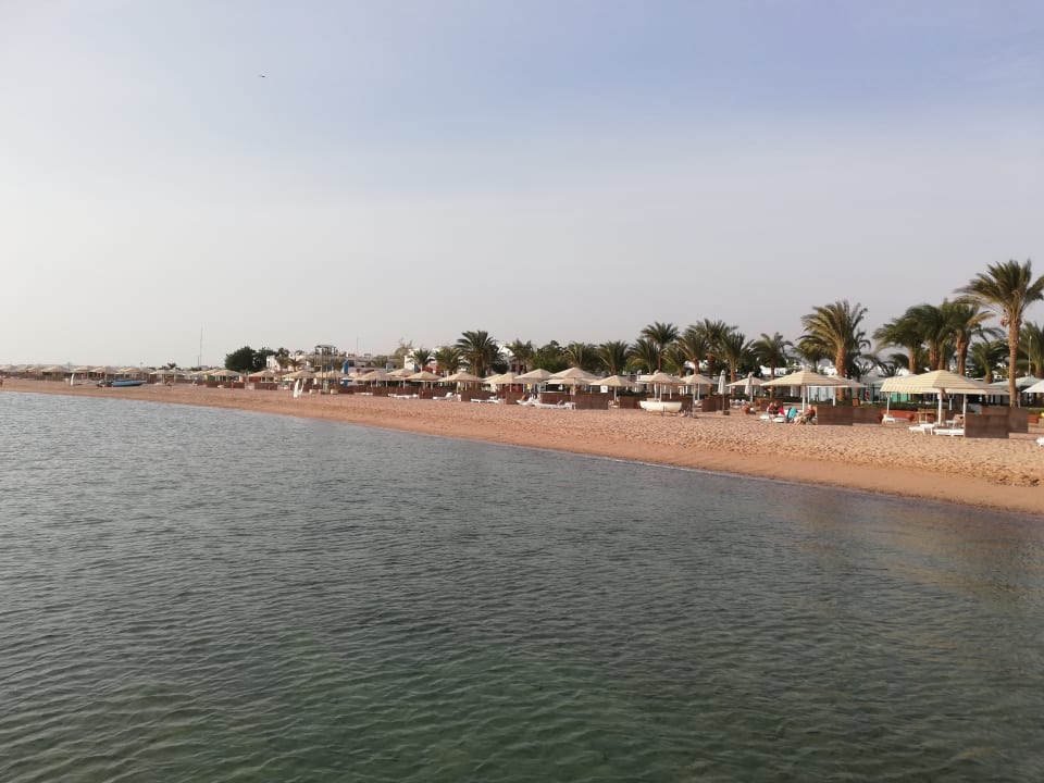 Strand Menaville Safaga