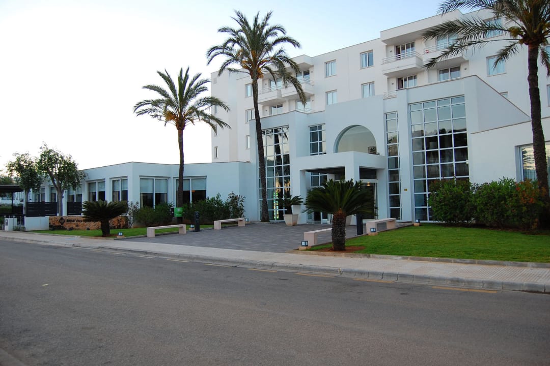 Haupteingang Protur Vista Badia Aparthotel