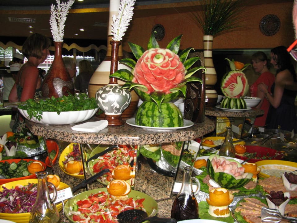 Reichhaltiges Büffet Hotel Orfeus Park