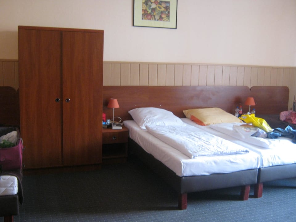 Schön geräumig Hotel Pension Rheingold