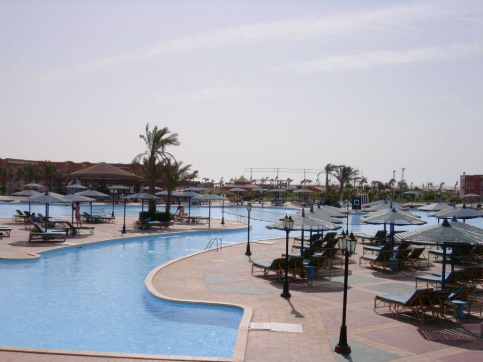 Pool Pickalbatros Royal Moderna Resort-Sharm El Sheikh