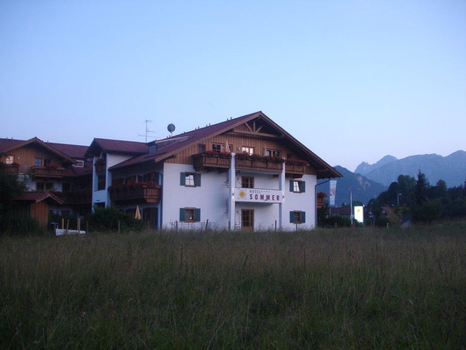 Blick von der Straße Hotel Sommer