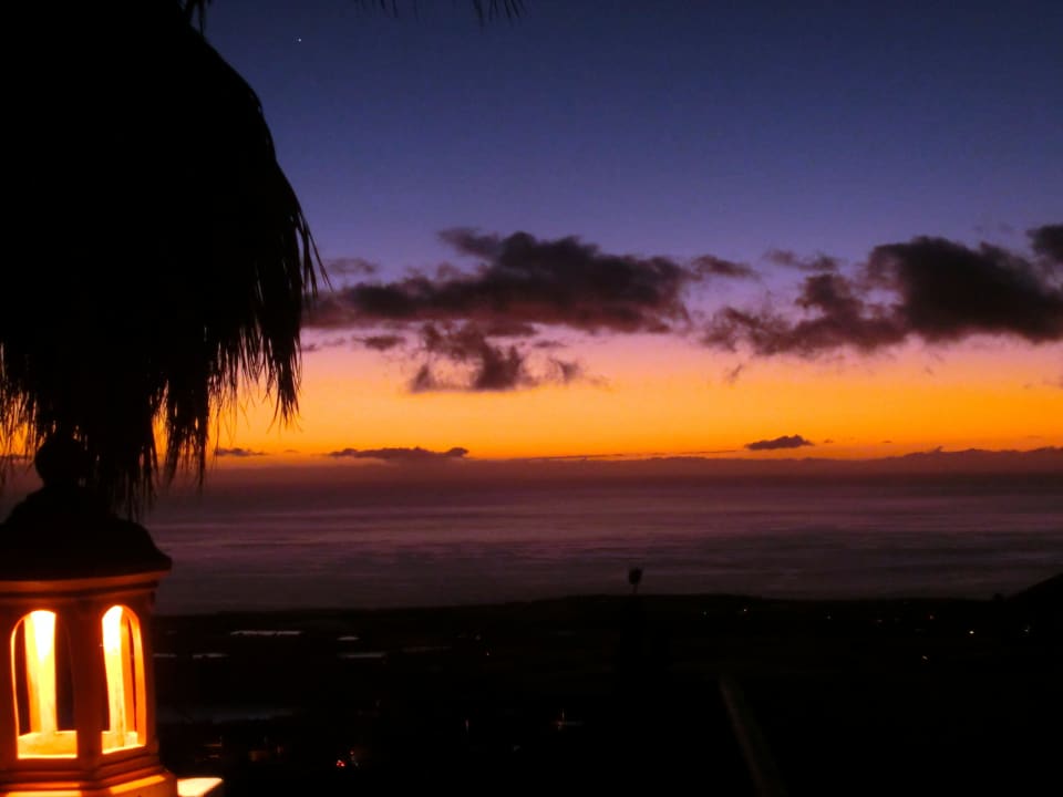 Sonnenuntergang von der Terrasse La Palma Jardin
