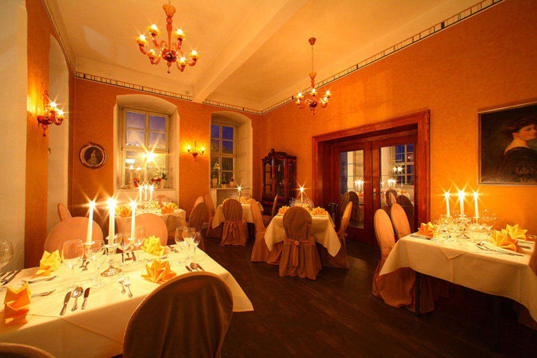 Restaurant Gelber Salon Schloss Geisa