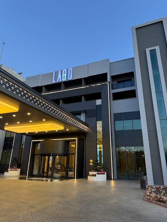 Außenansicht Lago Hotel