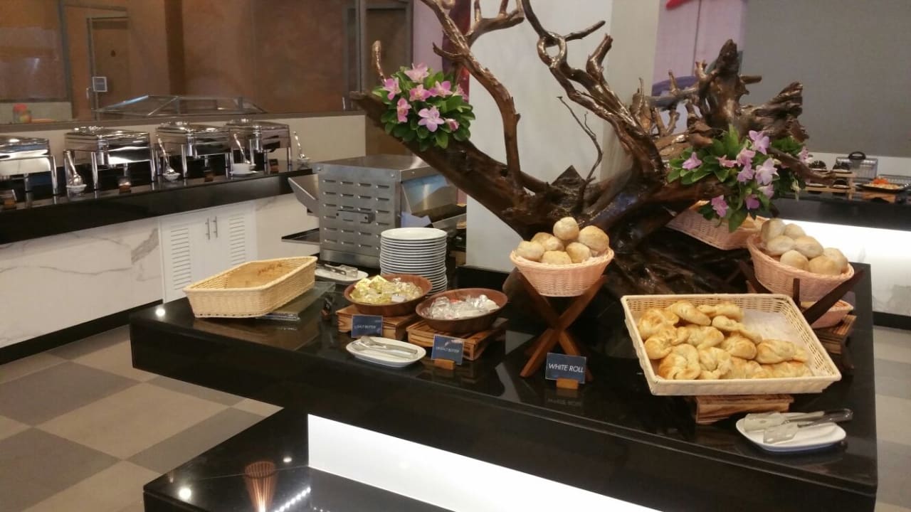 Restaurant X10 Khaolak Resort