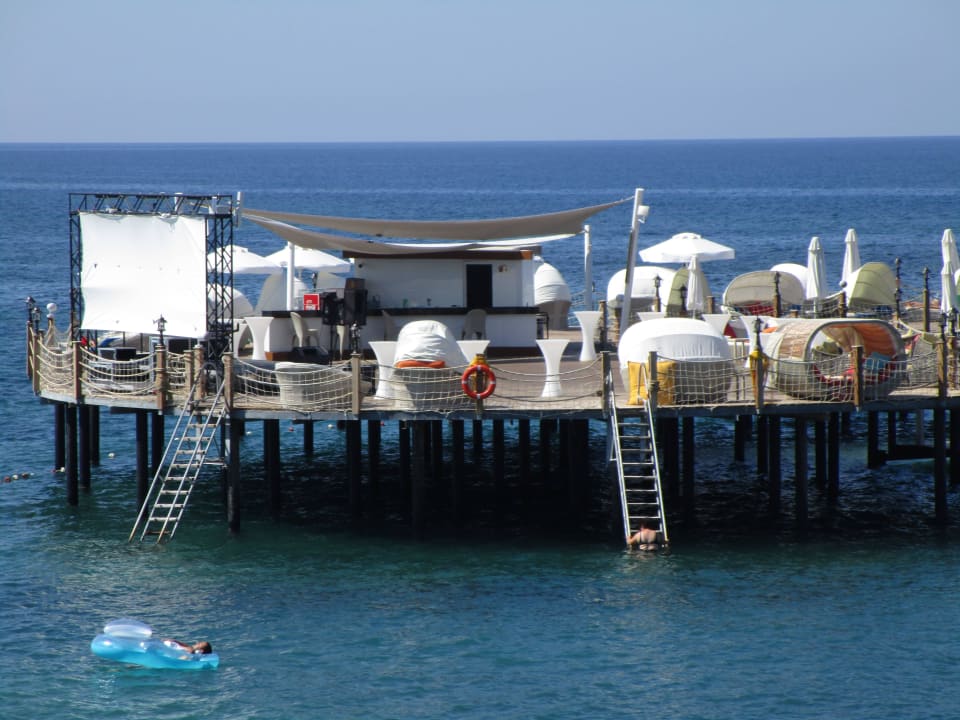 Steg Azura Deluxe Resort & Spa Hotel