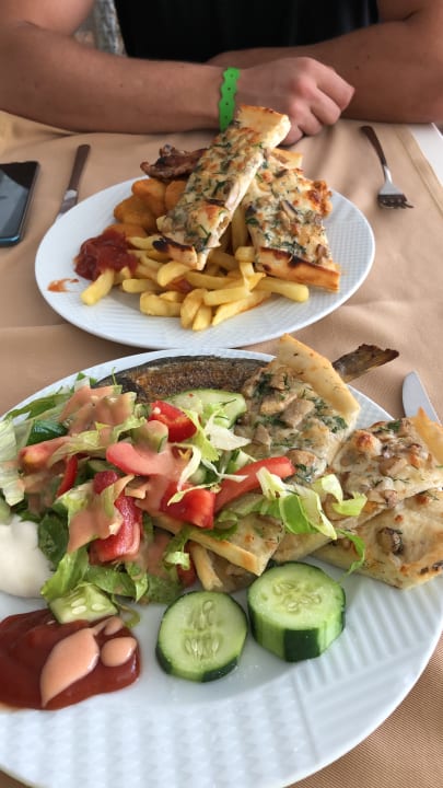 Gastro Dream World Resort & Spa