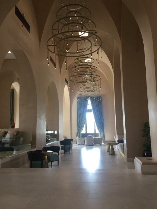 Lobby Salalah Rotana Resort