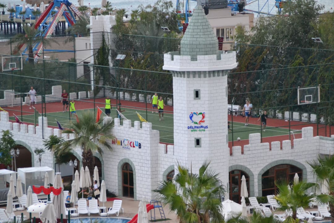 Tennis/Fussballplatz Hotel Delphin Imperial