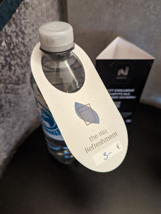 Zimmer Holiday Inn - the niu, Hide Berlin Friedrichshain