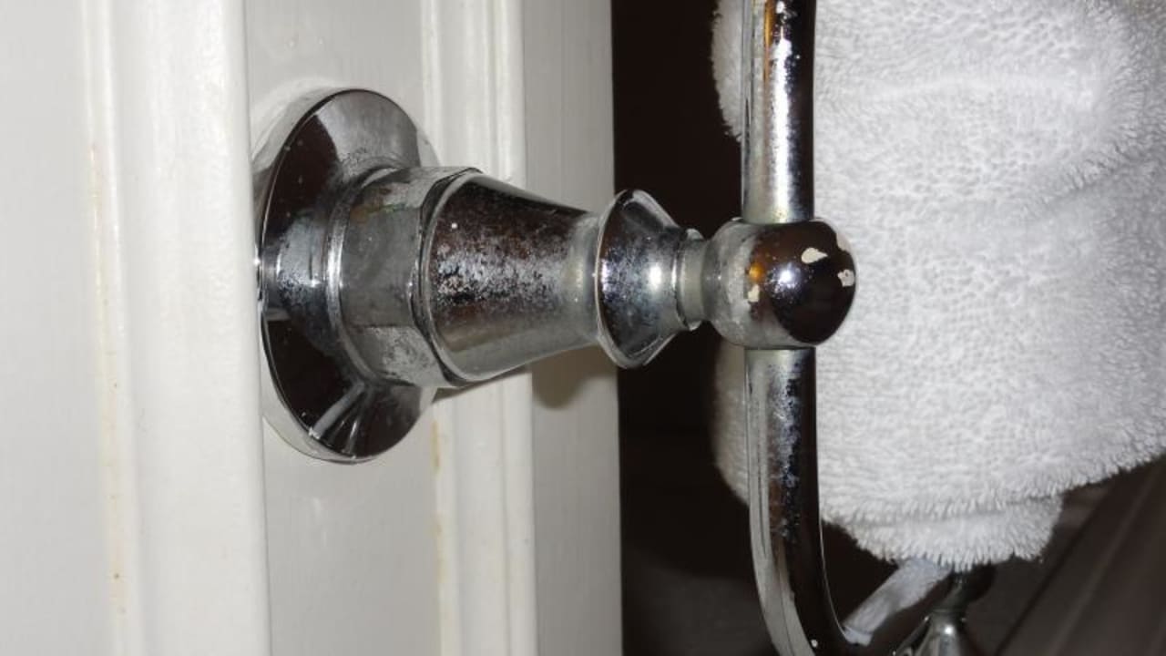 Schmutziger Handtuchhalter Sandals Royal Bahamian