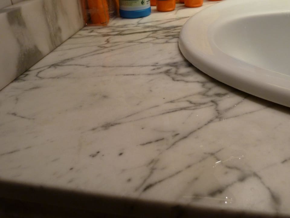 Ameisen im Bad VIVA Eden Lago