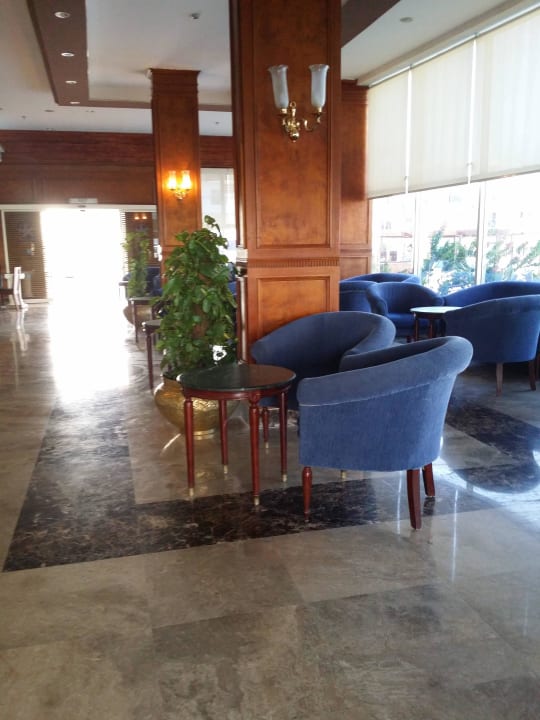 Lobby Blend Club Aqua Resort