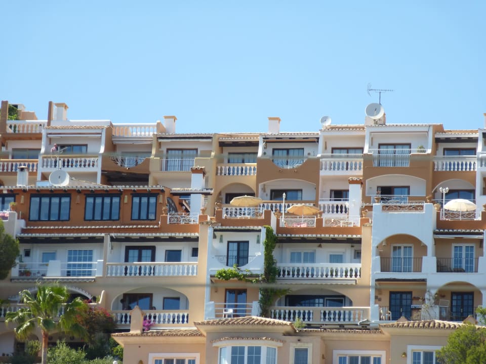 Vom Meer aus Hotel Aldea Cala Fornells 2