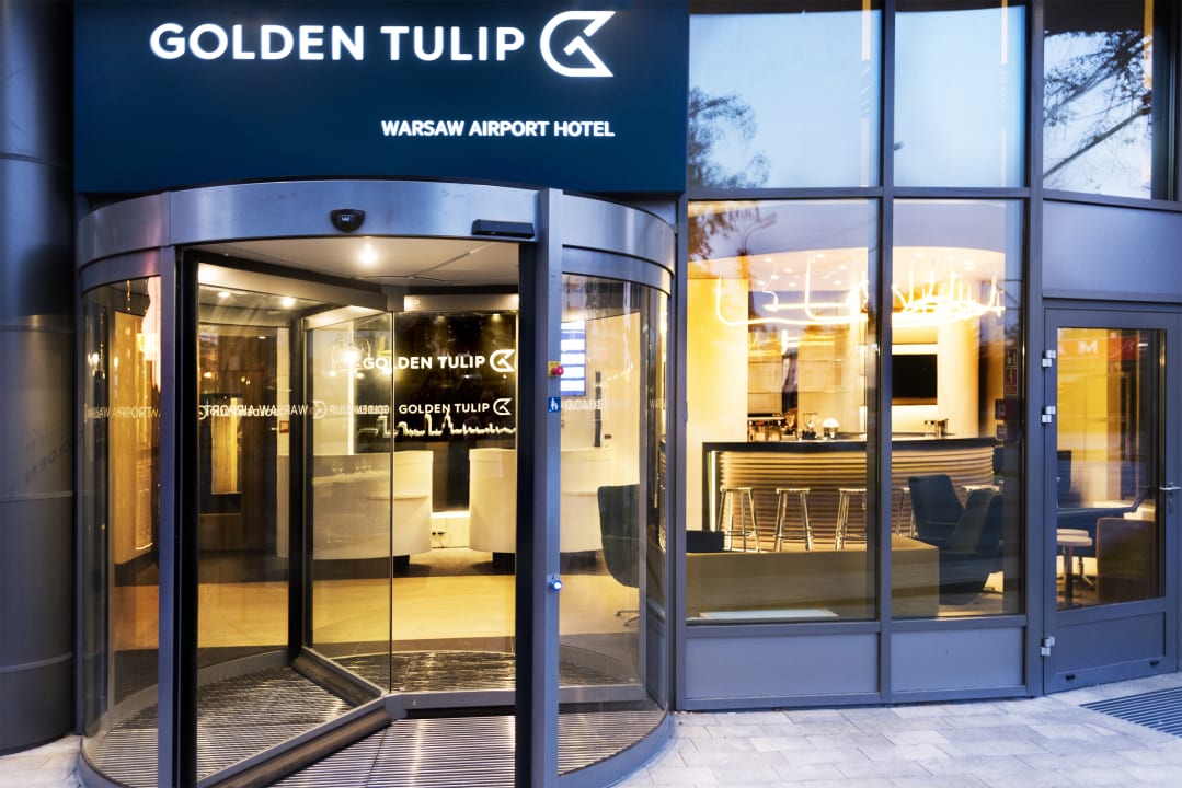 Lobby Golden Tulip Warsaw Airport