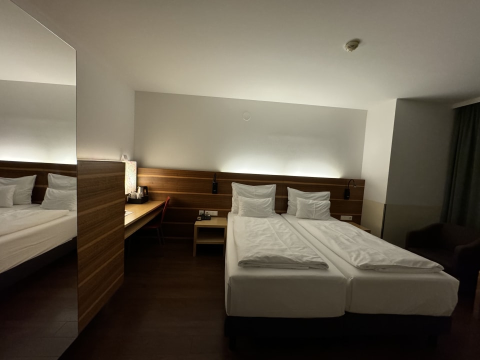 Zimmer Four Points Flex by Sheraton Vienna Hauptbahnhof