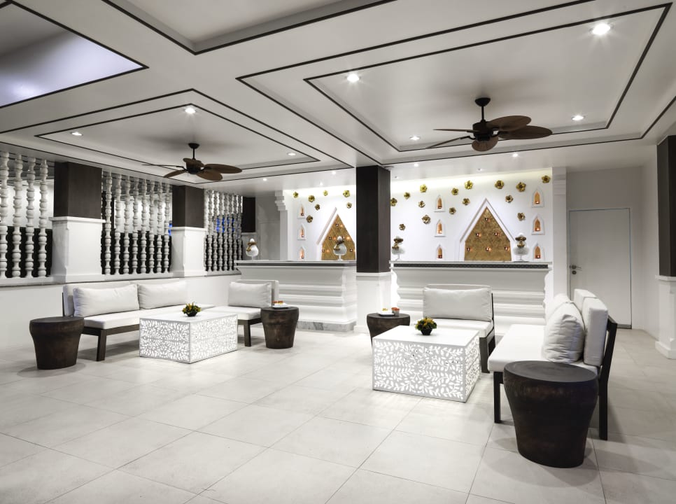 Lobby Chanalai Flora Resort