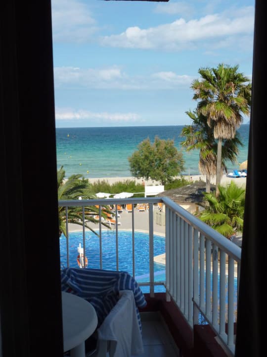 Blick 2.Stock Iberostar Waves Playa de Muro