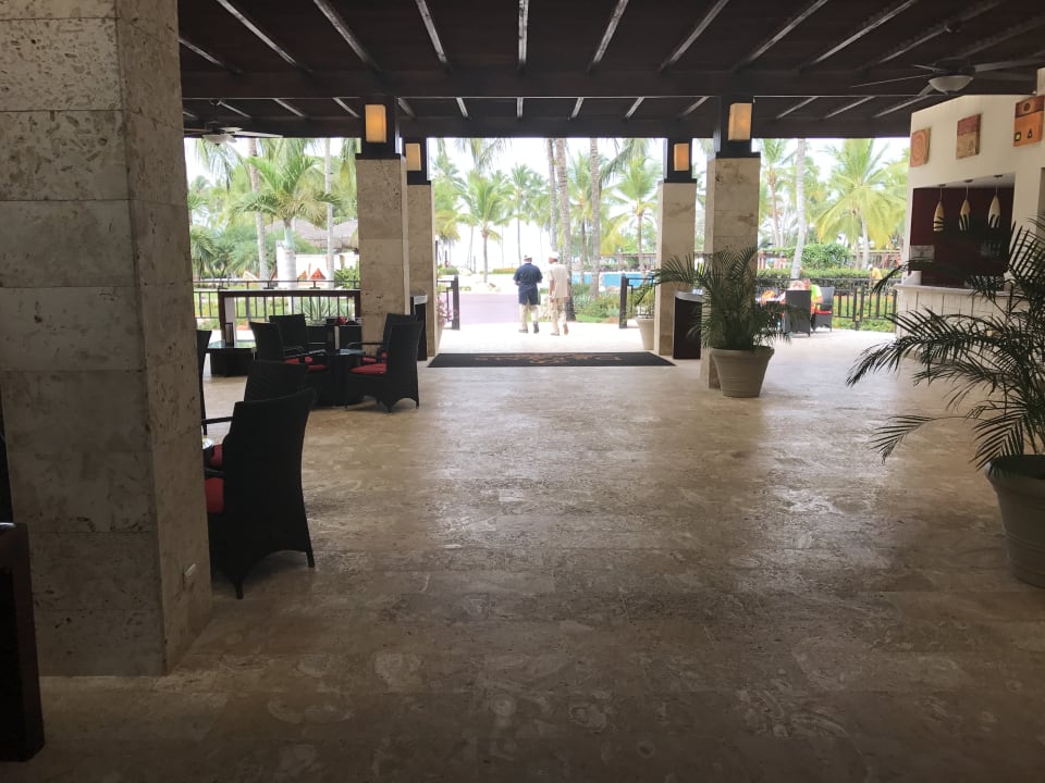 Lobby Dreams La Romana Resort & Spa