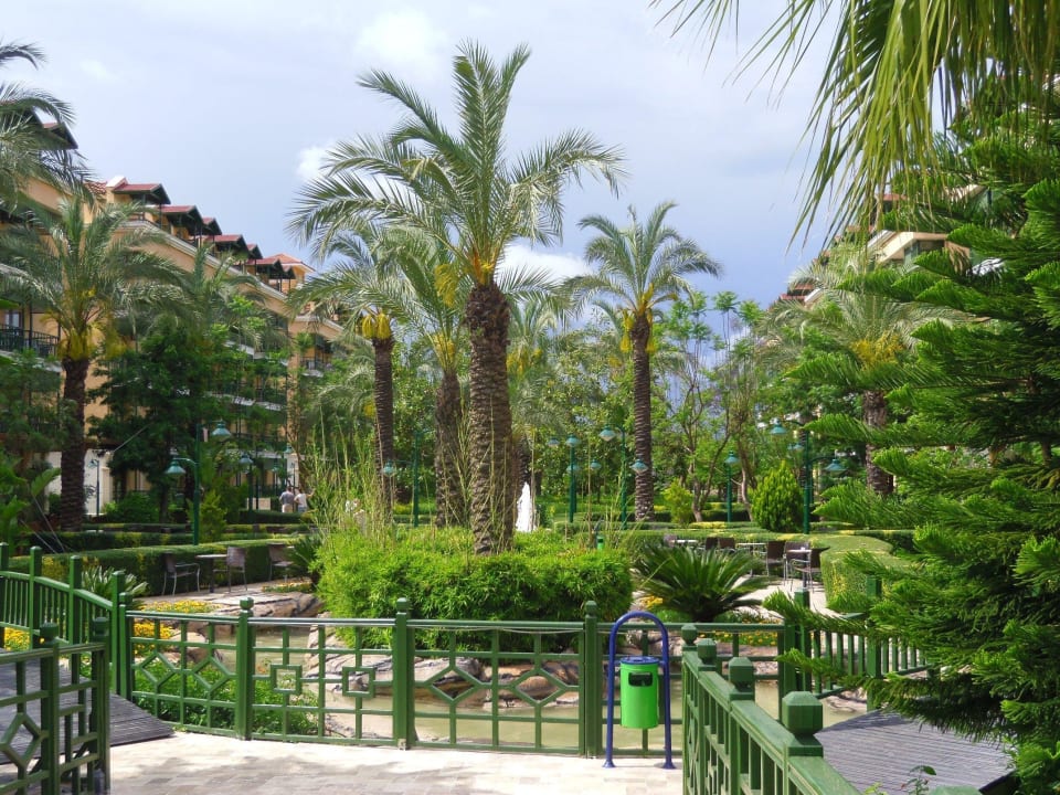 Parkanlage im Innenbereich Crystal Paraiso Aqua Collection