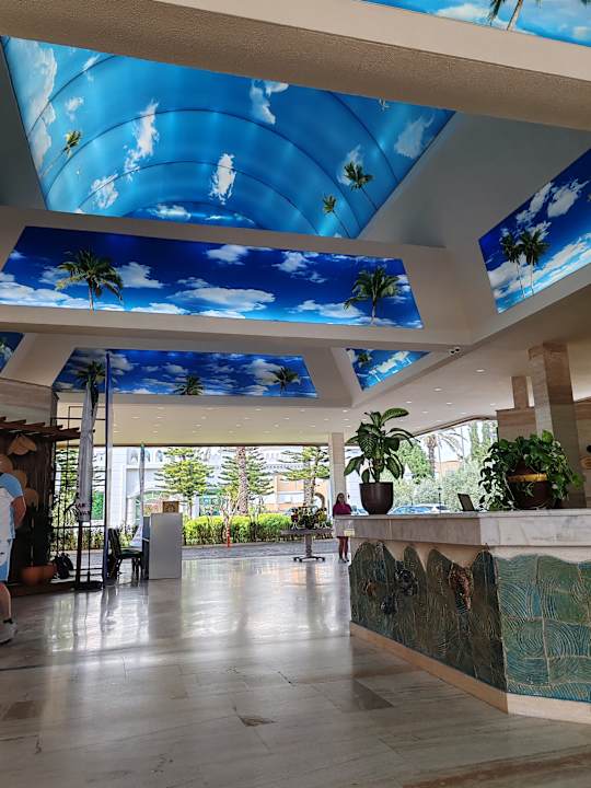 Lobby Kamelya Aishen Club