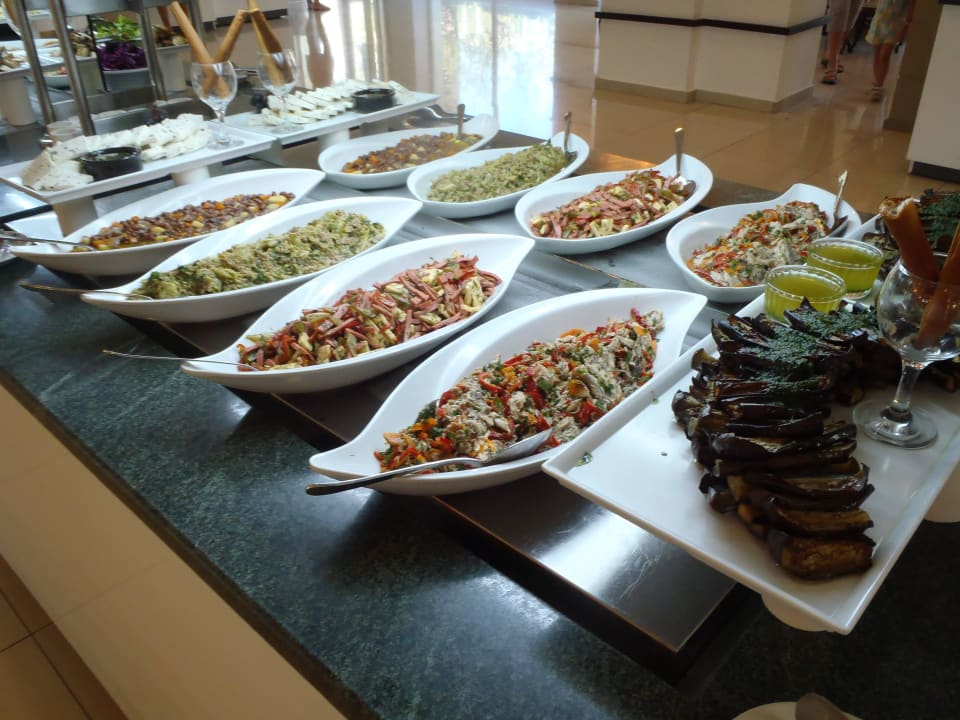 Kaltes Büffe Hotel Süral Resort