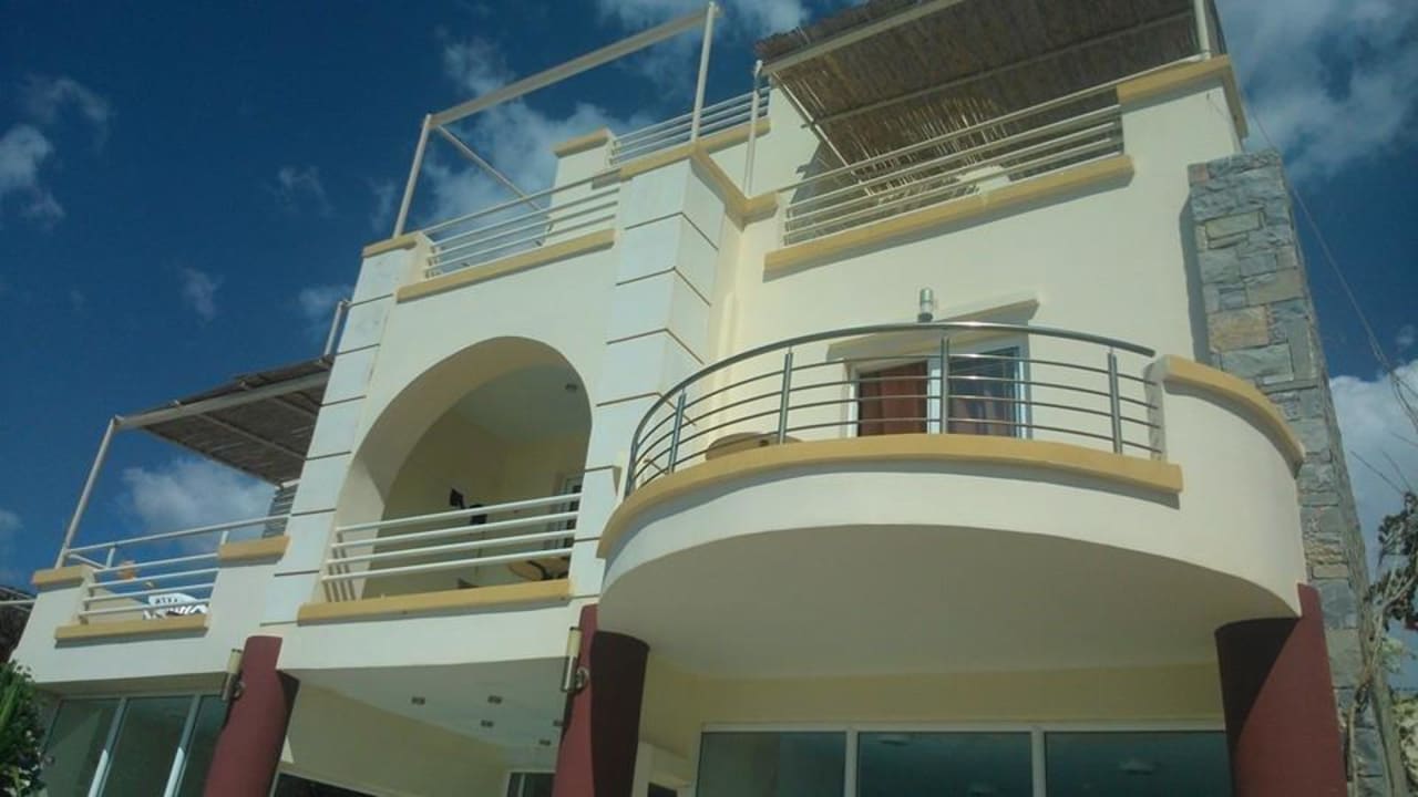 Widok na górną część hotelu Hotel Apartments Ionio Star