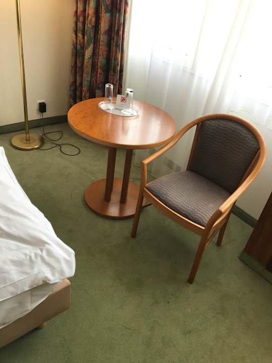 Zimmer Leoso Hotel Leverkusen