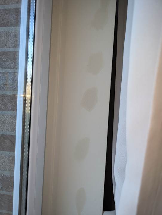 Zimmer Haus Koralle Wohnung links