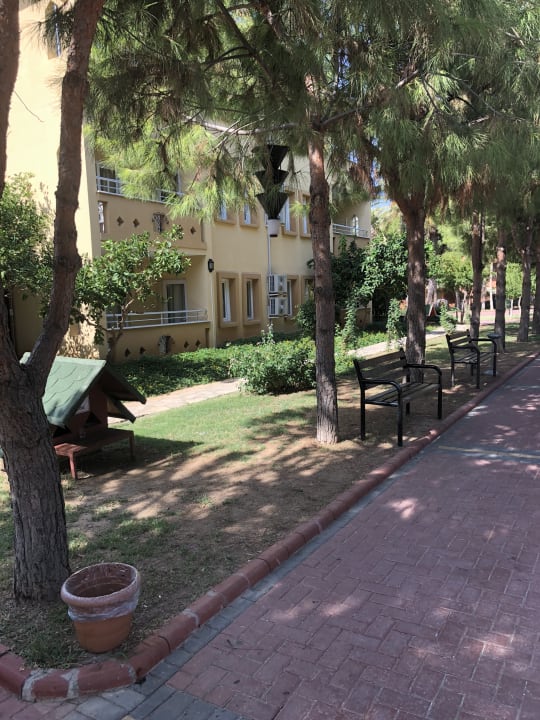 Gartenanlage Lonicera Resort & Spa Hotel