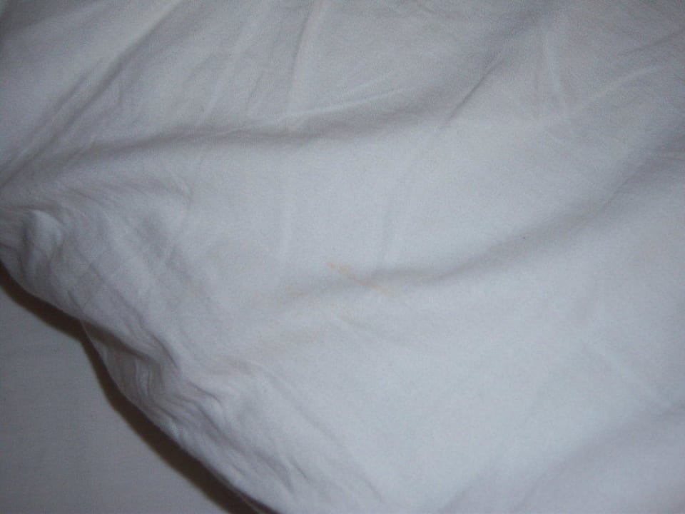 Dreckige Bettwäsche Hostel Alcina