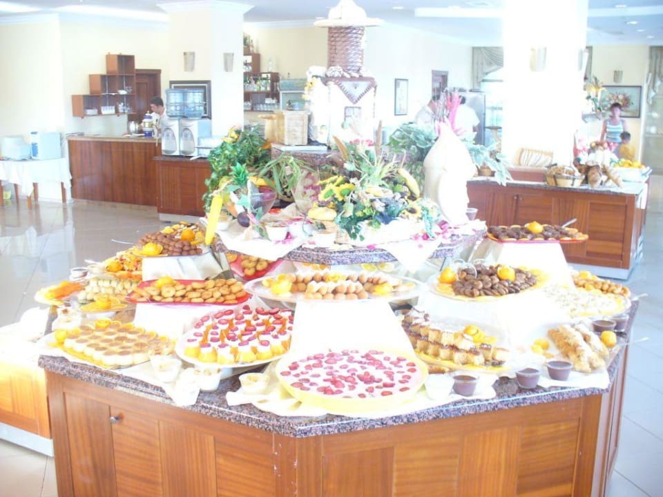Süßspeisenbuffet  Hotel Victory Resort