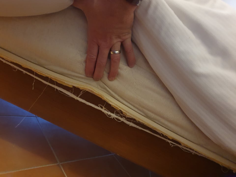 Zimmer Bliss Nada Beach Resort