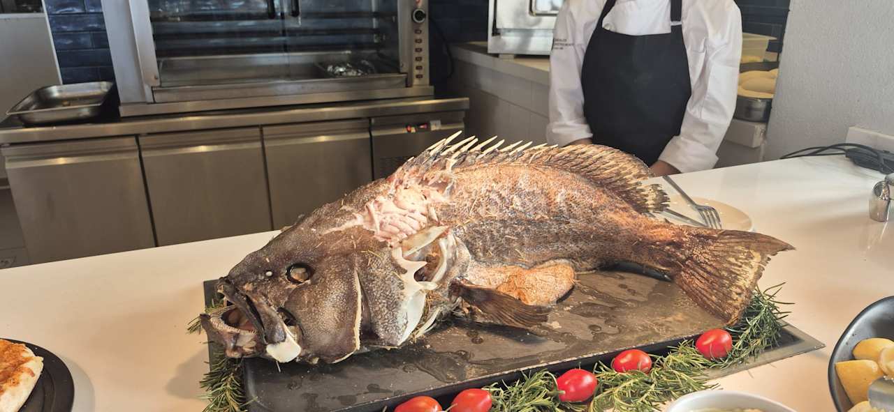 Gastro Paralos Lifestyle Beach