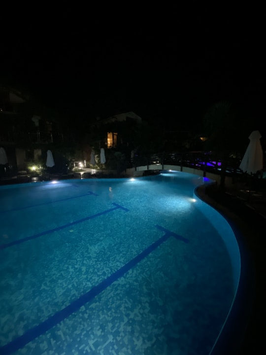 Pool Laguna Beach Resort & Spa