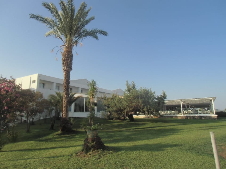 Gartenanlage Sandy Beach Resort