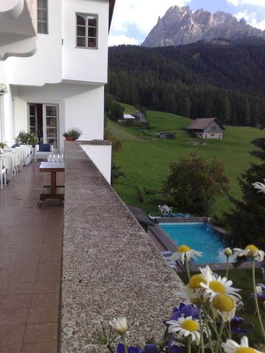 Hotelterrasse Hotel Drei Zinnen