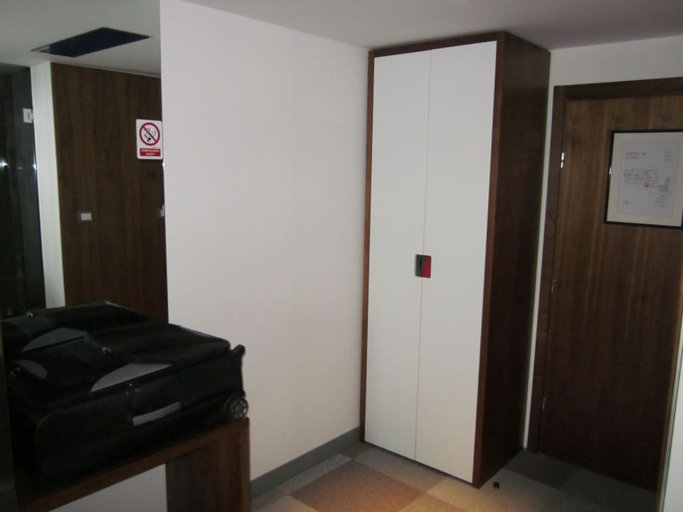 Eingangsbereich Hotel IN Biograd