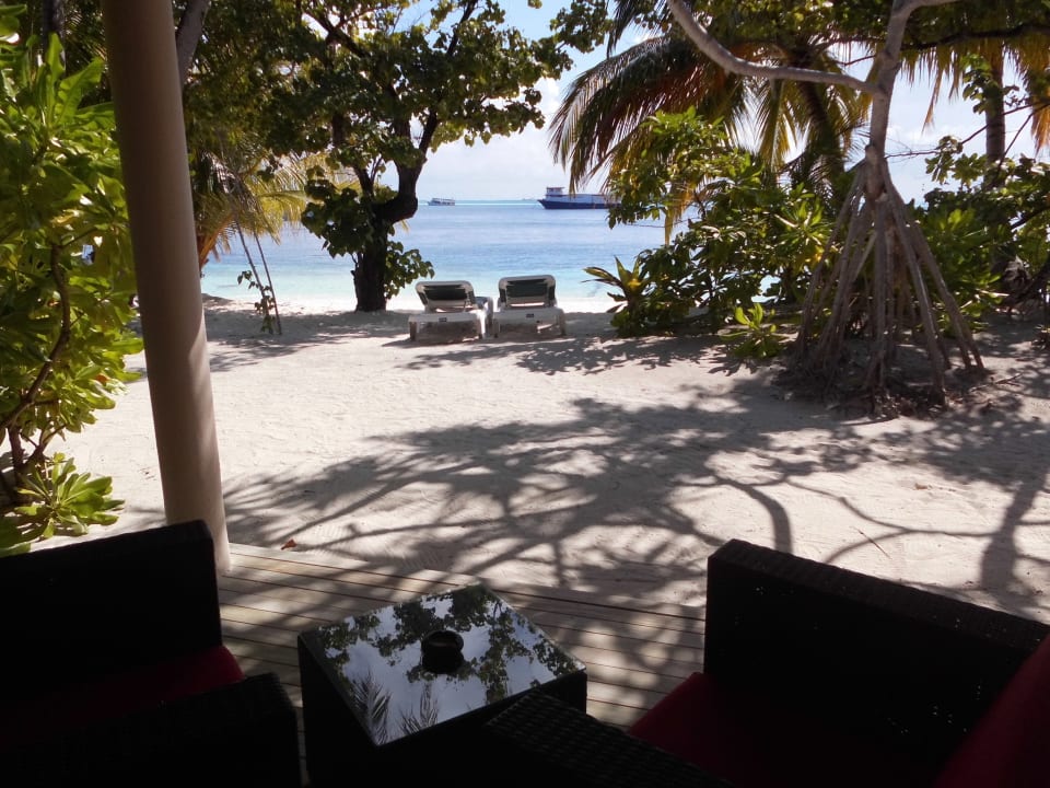 Strand Vilamendhoo Island Resort & Spa