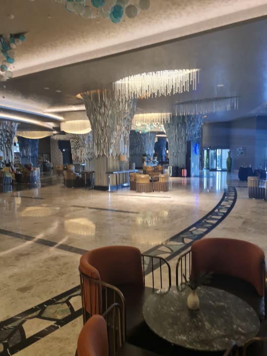 Lobby Royal Seginus