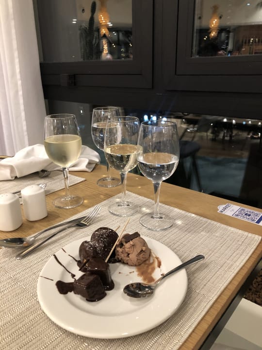 Gastro H10 Atlantic Sunset Horizons Collection