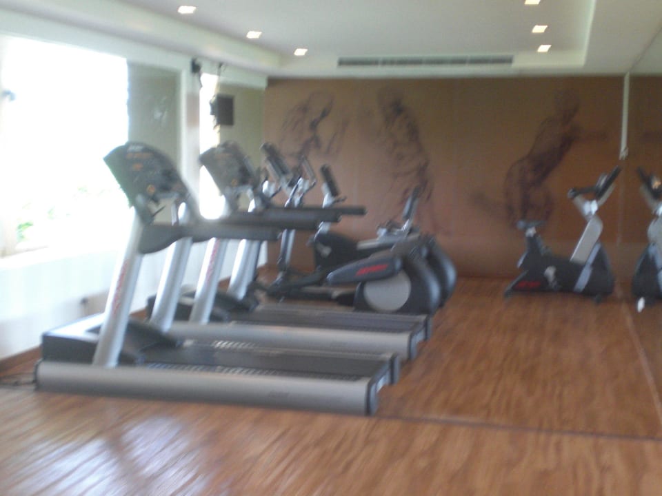 Fitnessraum 2 SUNSURI PHUKET