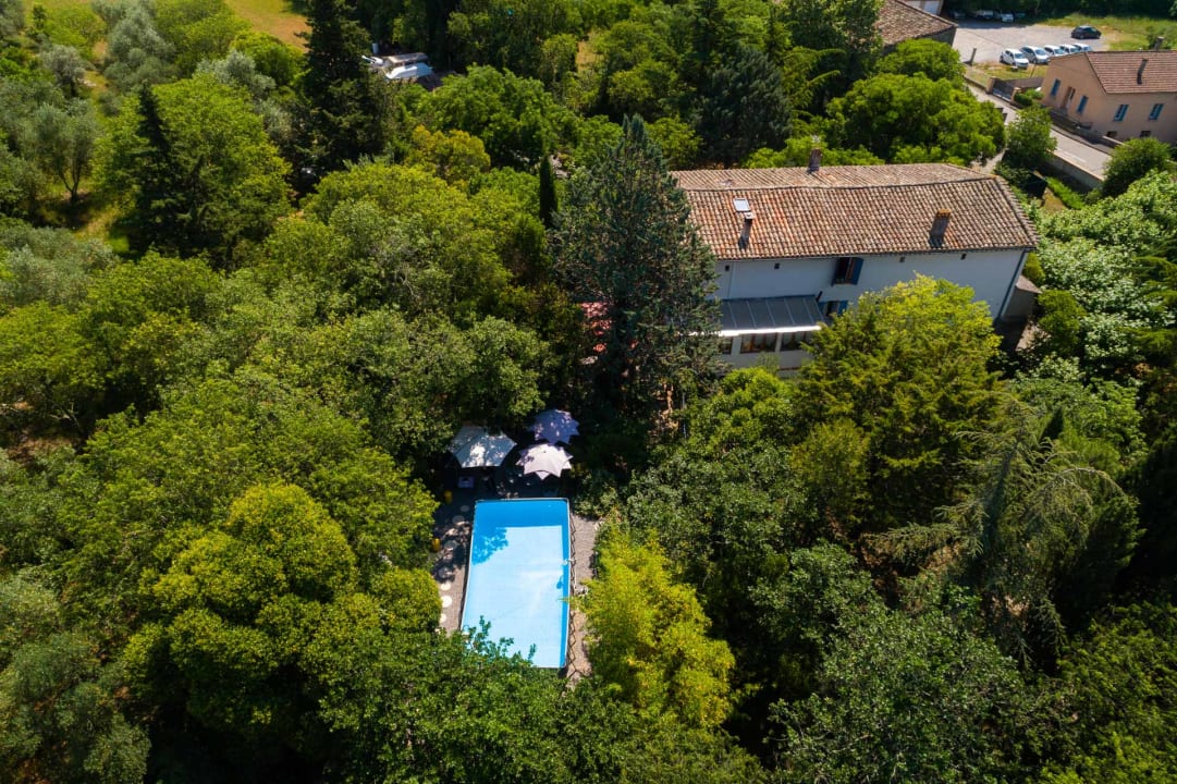 Pool Hotel Le Portel des Arnaud