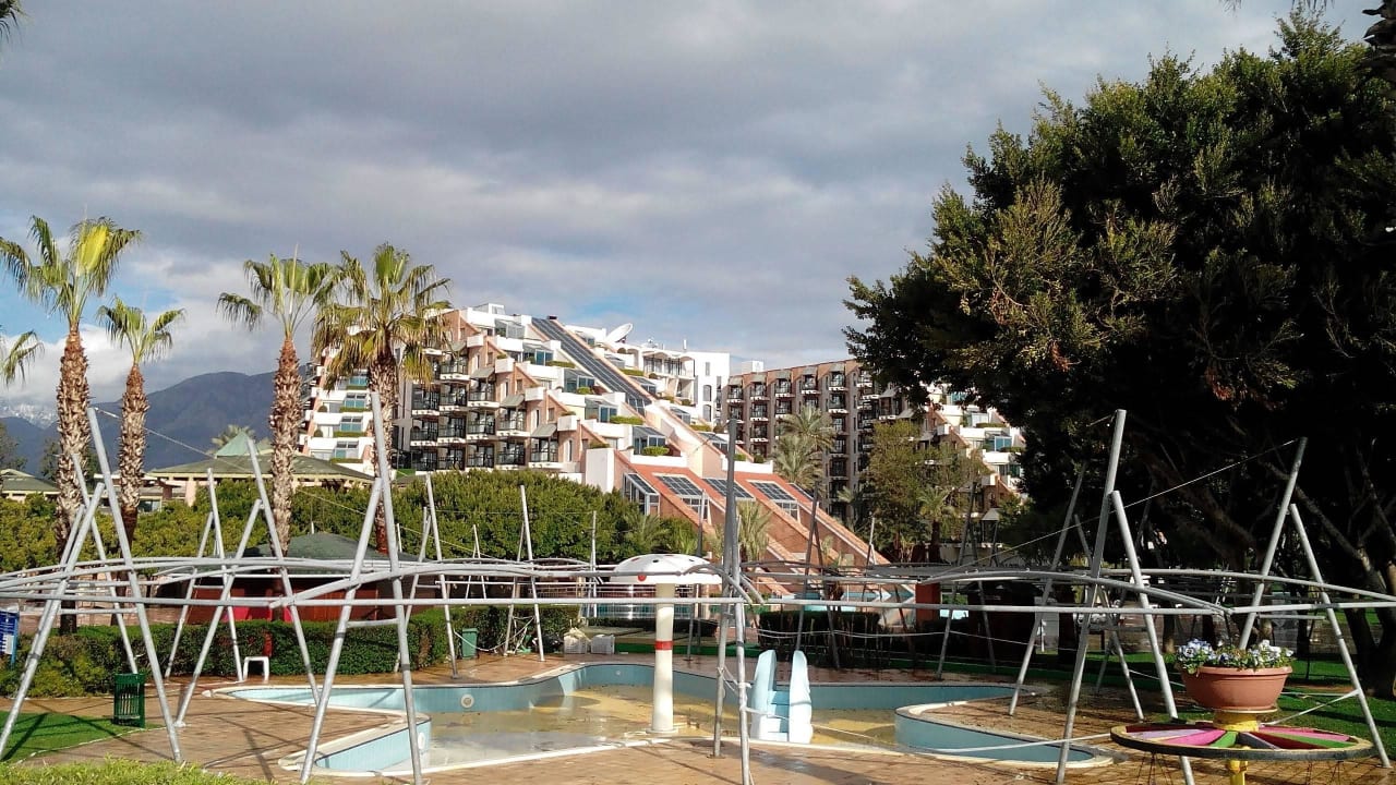 Bild vom Pool aus Limak Limra Hotel & Resort